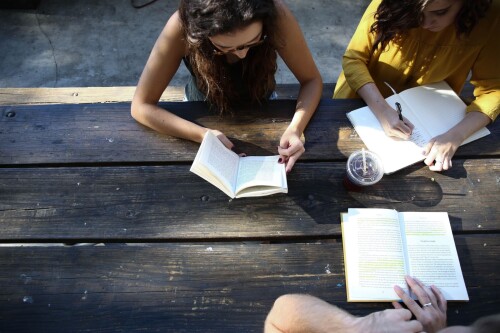 assignment-expert6c703f6c87ed393b.jpg