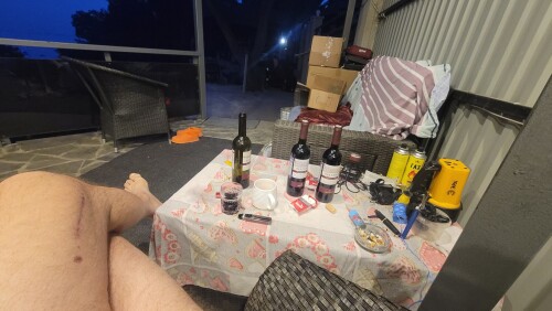100012545828ad560b75b52701.jpg