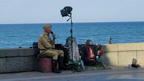 1000126553989e0f5abaf06b94.jpg